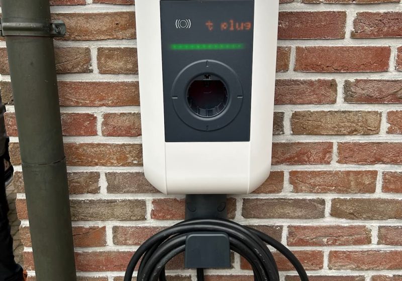 SolarEdge-Home-EV-Charger-laadpaal-22kw_3130-Betekom