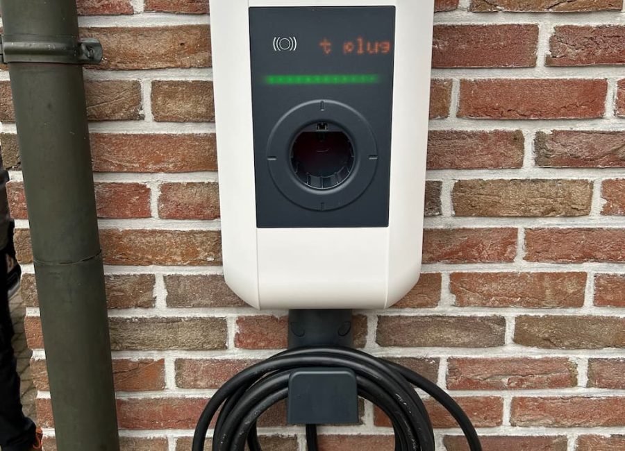 SolarEdge-Home-EV-Charger-laadpaal-22kw_3130-Betekom