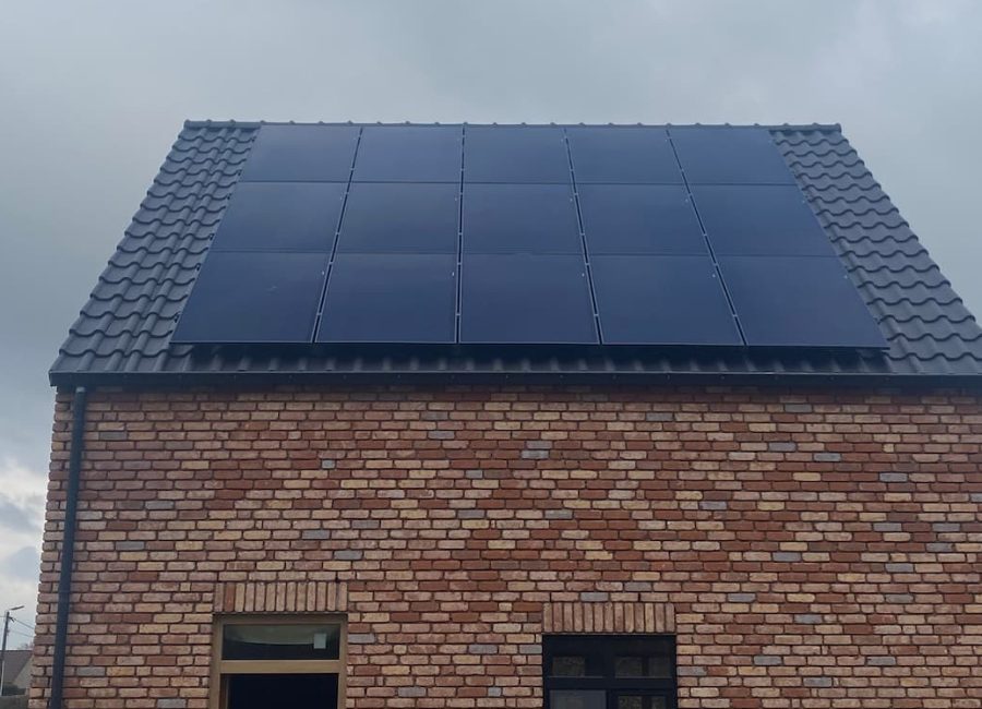 zonnepanelen-vooraanzicht